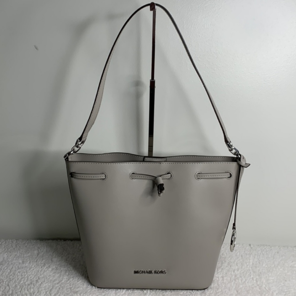 NWOT MICHAEL KORS TOTE/CROSSBODY AND MATCHING WALLET SUMMER GREY - Picture 8 of 8
